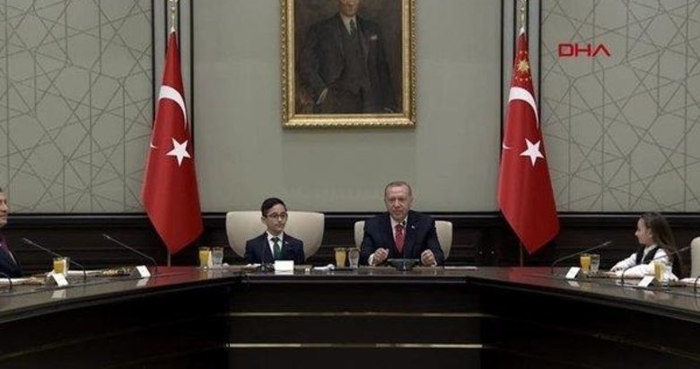 Cumhurbaşkanı Erdoğan, Beştepe’de çocukları kabul ediyor
