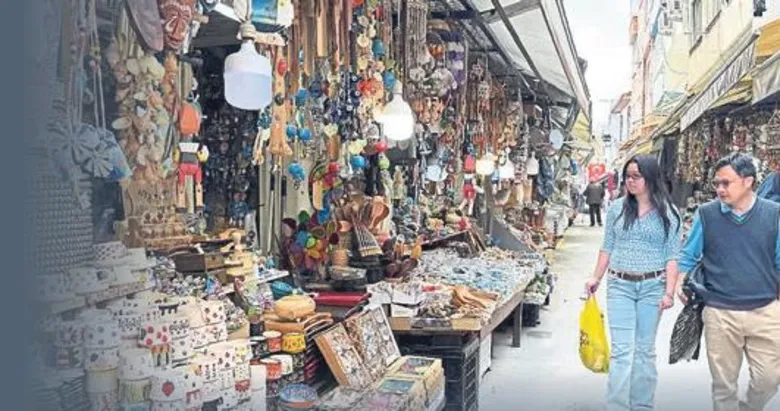 Turistlerden ülkemize rekor hediye