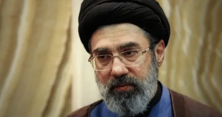 İran yeni dini liderinin ismini resmen açıklandı!