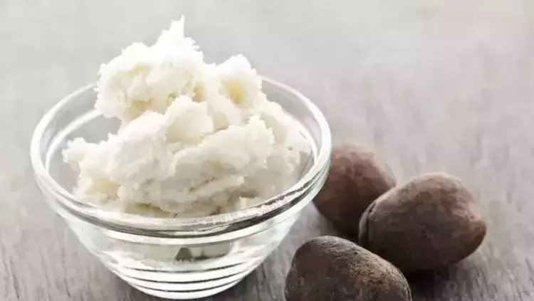 Doğal tırnak bakımıyla güçlü tırnaklara kavuşun: Tırnakları en iyi ne besler?