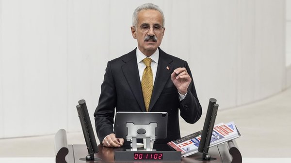 Bakan Uraloğlu: Esenboğa metrosuna 2026’da başlıyoruz