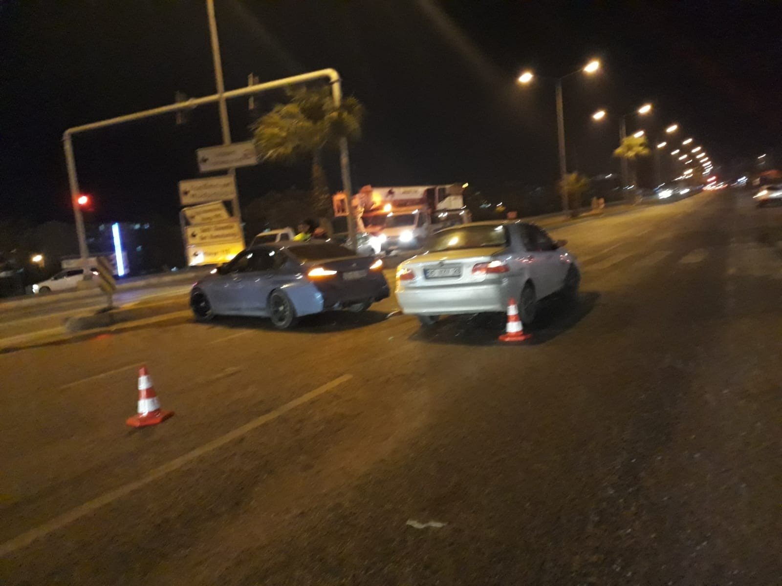 izmir aliaga da trafik kazasi 5 yarali izmir haberleri