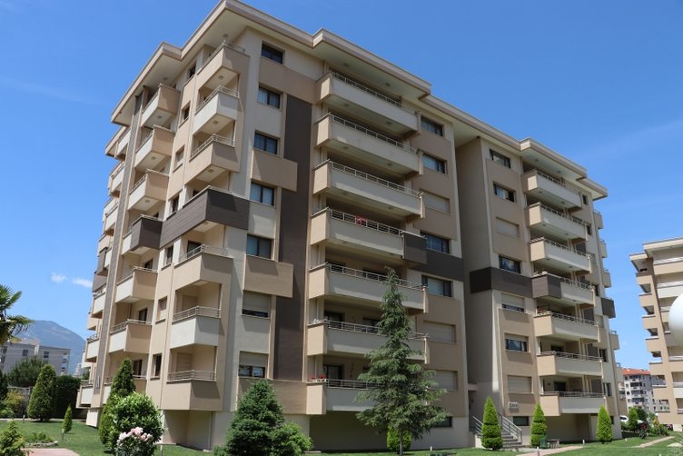 Denizli’de hemşire doktor eşini bıçakladı! Hastaneye böyle yetiştirdi...