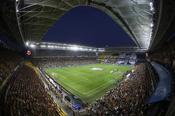 fenerbahce-maci-ertelenecek-mi-fenerbahce-alanyaspor-maci-iptal-mi-fenerbahce-alanyaspor-maci-hangi-kanalda-sa-1792160407321.png