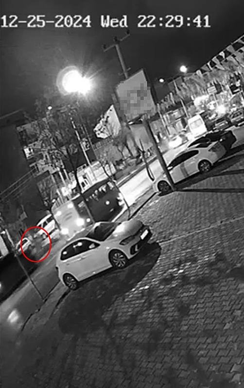 Şeyma toprağın altında trafik canavarı sokakta!