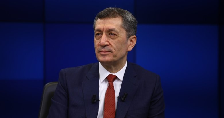 Okul tatili uzayacak mı? Bakan Ziya Selçuk açıkladı