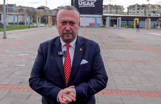 rusvet-iddiasiyla-gozaltina-alinmisti-usak-belediye-baskani-ozkan-yalim-kimdir-ozkan-yalim-hangi-partili-1774605690711.png