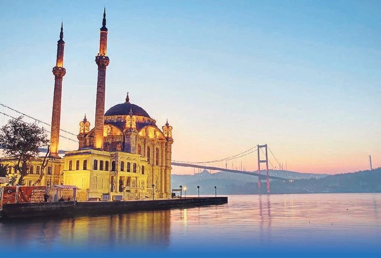 Dünyaca ünlü kentlerimiz ziyaretçi akınına uğruyor