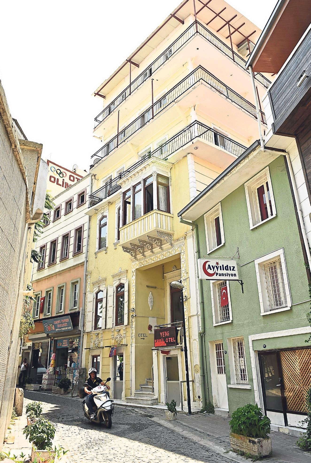 Tarihi Rezalet Izmir Haberleri