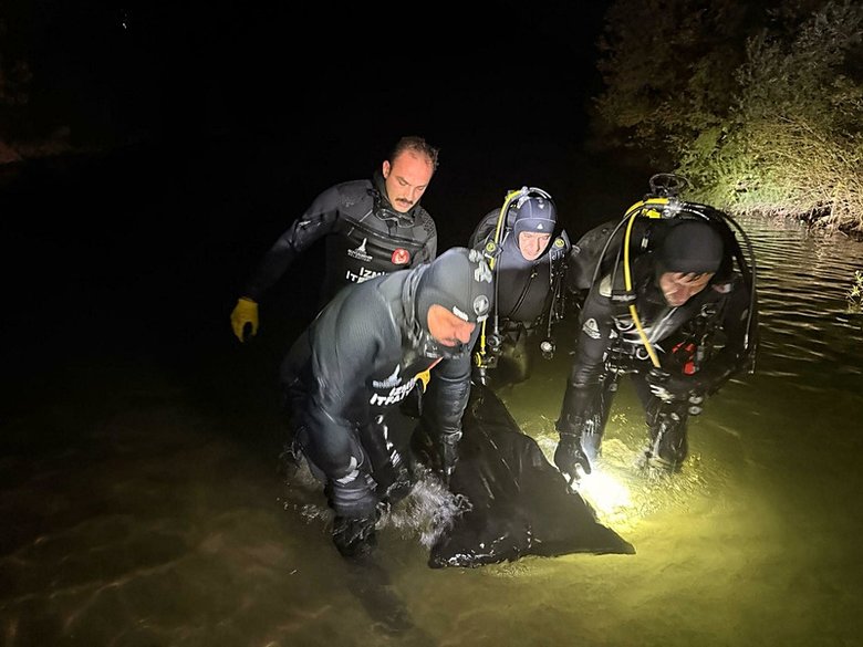 Gölette sessiz veda