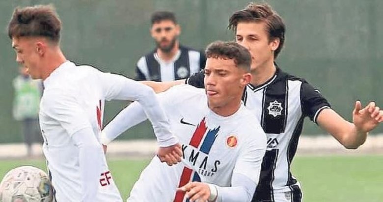 Bergama Bld vurgun yedi