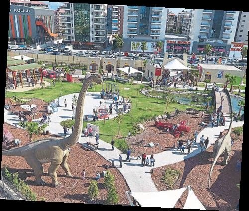 Karşıyaka’da dolu dolu bir gün