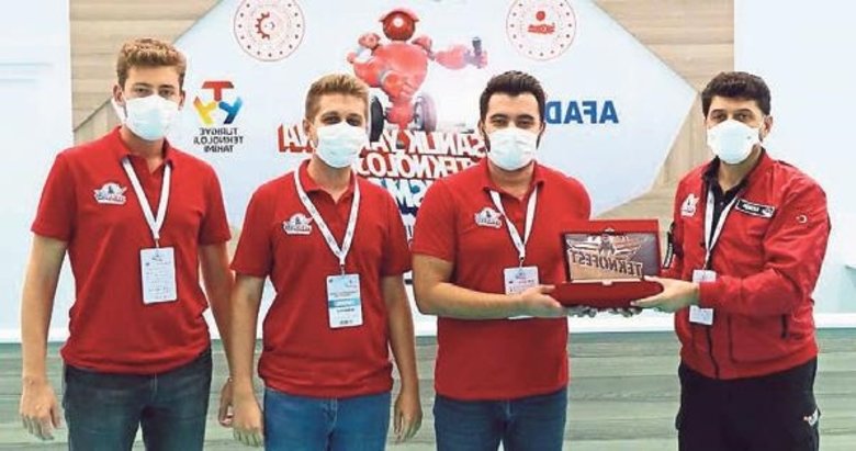 IYTE’ye TEKNOFEST’te basarı ödülü