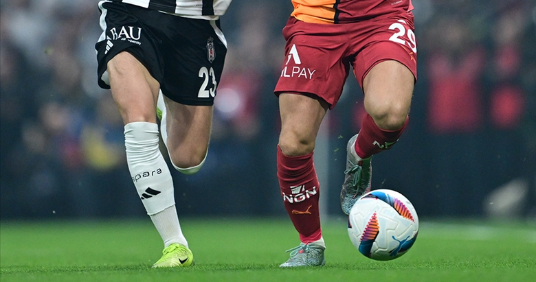 Zirvede kritik hafta