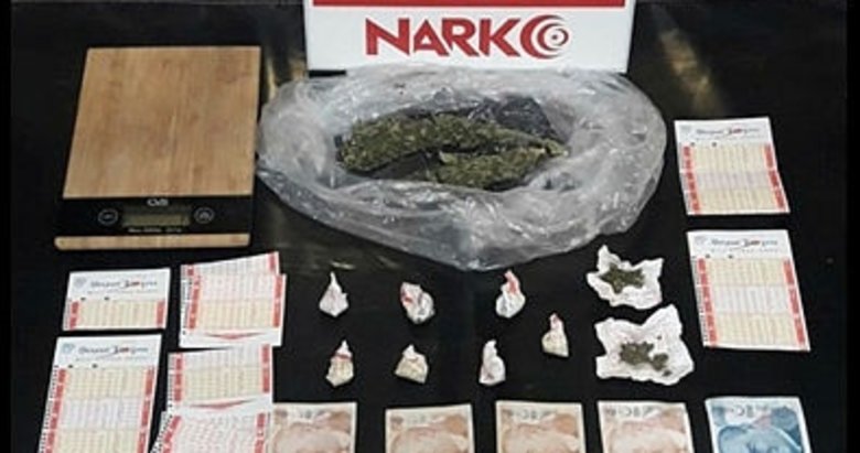 Uyuşturucu ticaretine karışan 24 kişi gözaltına alındı