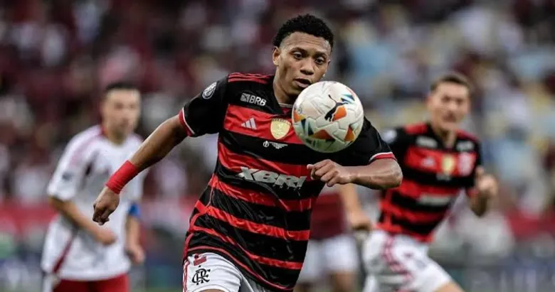 Flamengo’dan Göz-Göz’e ret