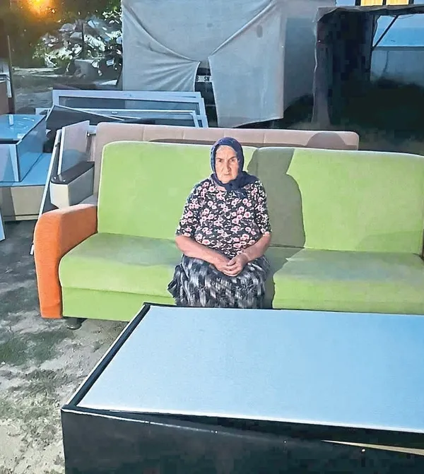 marmaris-belediyesinin-imar-cikmazi-yasli-teyzeyi-sokak-ortasinda-birakti-1789239247043.jpeg