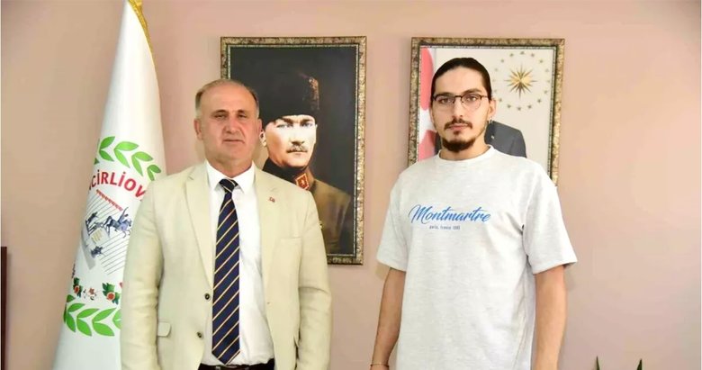 Milli Sporcu Berkay yeni protezine kavuştu