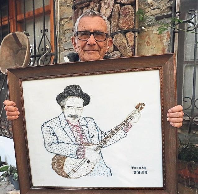 34 bin toplu iğne ile Aşık Veysel tablosu yaptı