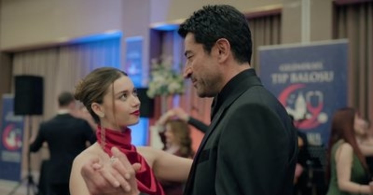 Reytinglerde fırtına gibi esti