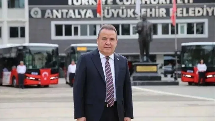 antalya-buyuksehir-belediye-baskani-bocekten-itiraf-gibi-ifade-imamoglu-benden-15-milyon-euro-istedi-1782644968378.jpeg