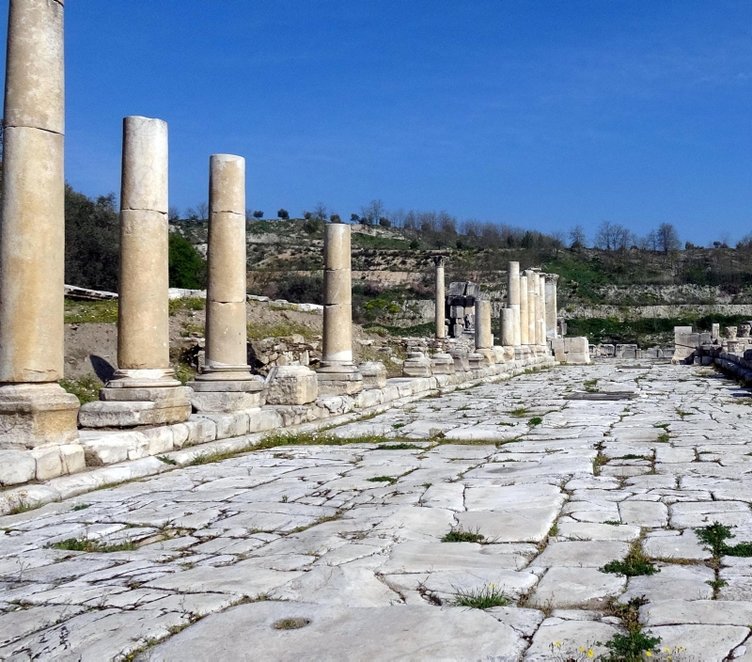 Muğla’da Roma İmparatoru’nun sütunları ayağa kaldırılacak
