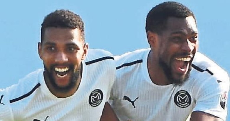 Manisa Futbol’un iki yıldızına teklif