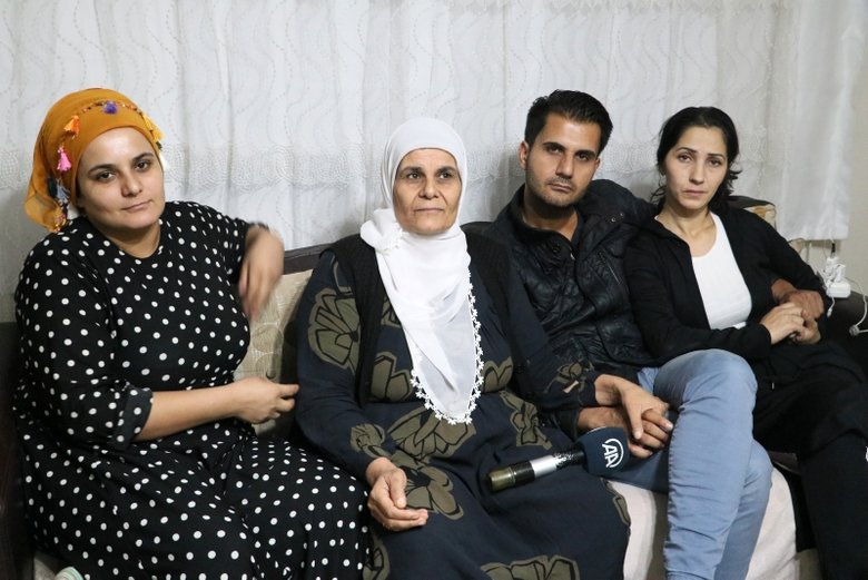 33 yıl sonra Müge Anlı’da annesine kavuşmuştu! Vedat annesinden bir an olsun ayrılmıyor