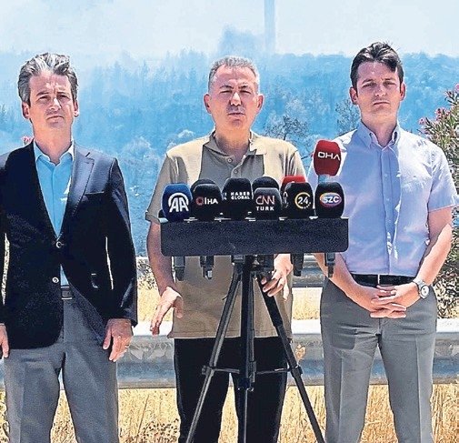 İzmir alevlerle mücadele ediyor