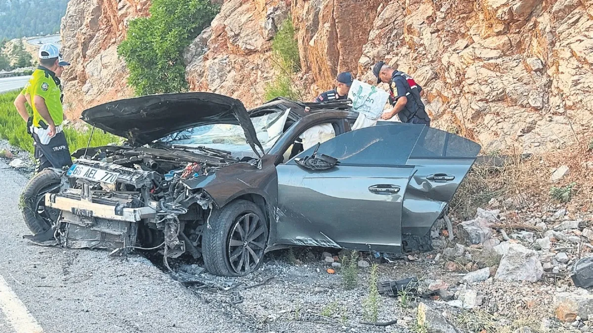Tatil dönüşünde kahreden kaza
