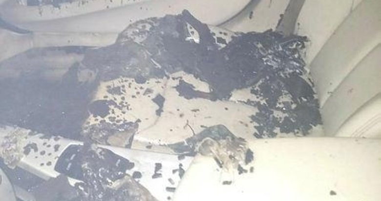 Denizli’de park halindeki otomobil kundaklandı