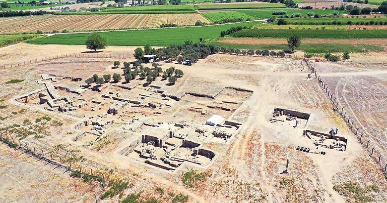 Santorini’deki patlamanın külleri Çine’den çıktı