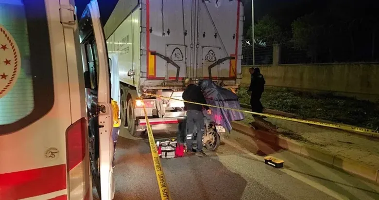Bandırma’da acı kaza: 30 yaşındaki motokurye Emre Özen yaşamını yitirdi