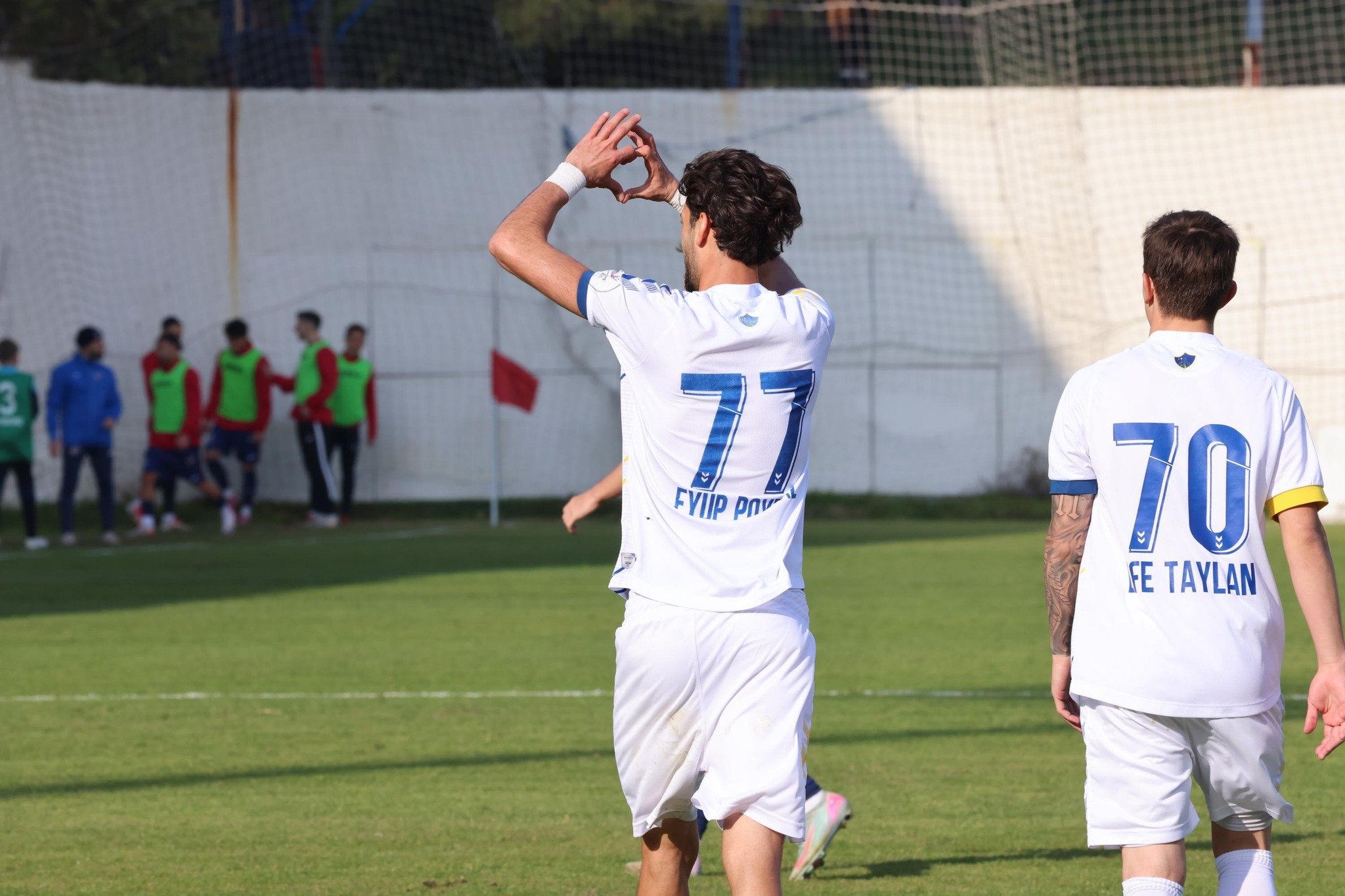 Menemen FK'dan Play-Off yarışı!