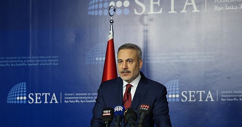 Fidan’dan YPG’ye mesaj: Suriye’nin emrine girin