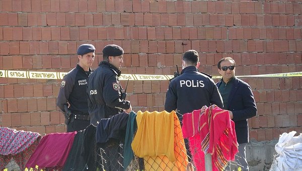 İzmir’de pompalı tüfekle vurulan kişi hayatını kaybetti