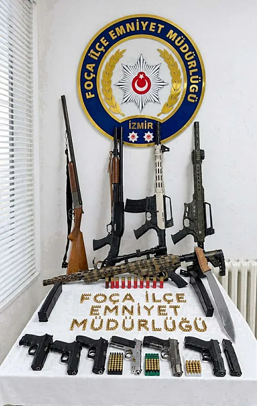dugun-degil-cephanelik-izmirde-tetige-basanlar-cezaevini-boyladi-1792121464866.png