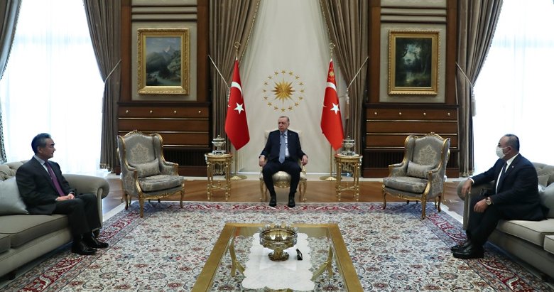 Son dakika: Başkan Erdoğan Çin Dışişleri Bakanı ile görüştü