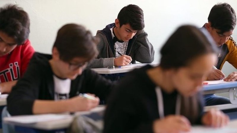 Izmir Lise Taban Puanlari Belli Oldu Mu 2020 Izmir Lise Taban Puanlari Kac Ise Ilce Ilce Lise Puanlari