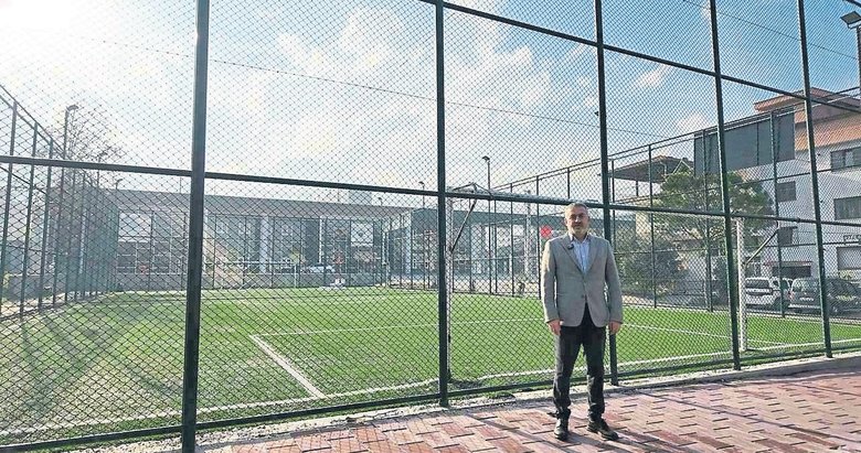 Gençlere ücretsiz spor imkanı sunan tesisi ihaleyle kiraladılar
