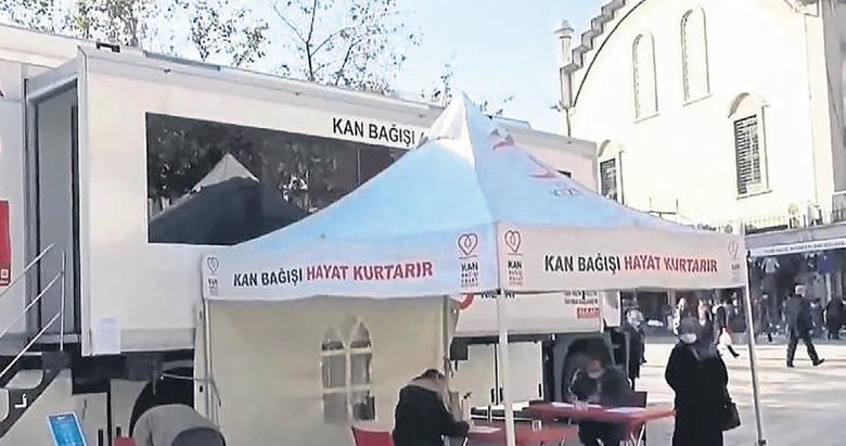 Kızılay’ın kan toplama aracına Çavuşoğlu engeli