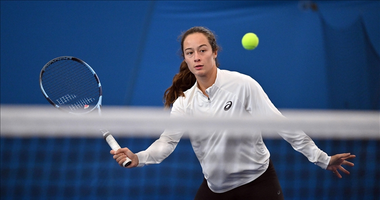 Zeynep Sönmez tarih yazıyor!