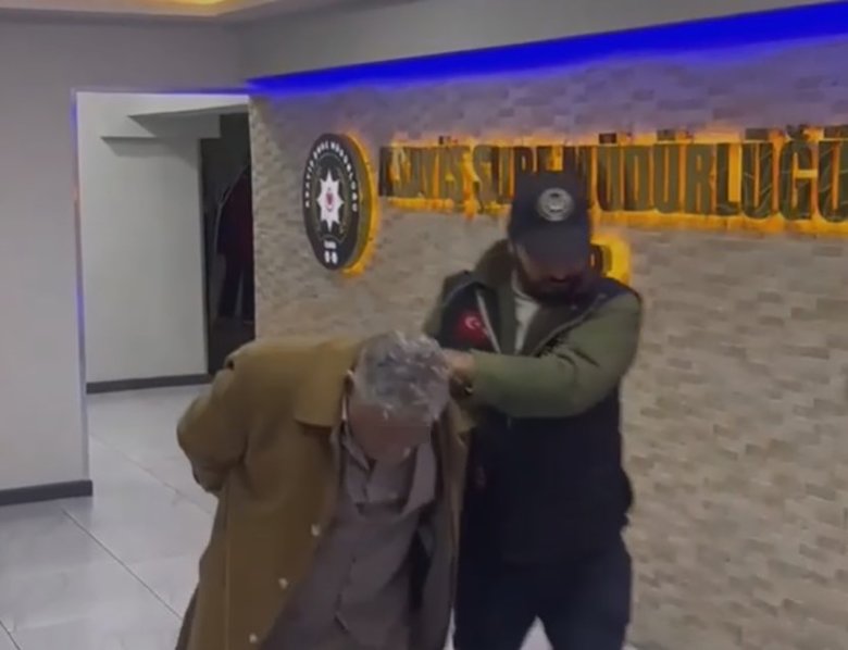 Sahte sevgili şebekesine ’Sevgililer Günü’ operasyonu: Şantaj yaptıktan sonra avukat gibi aramışlar