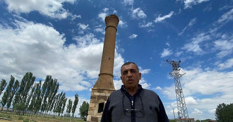 13. yüzyıldan bu yana kırık da olsa ayakta kalan minarenin öyküsü