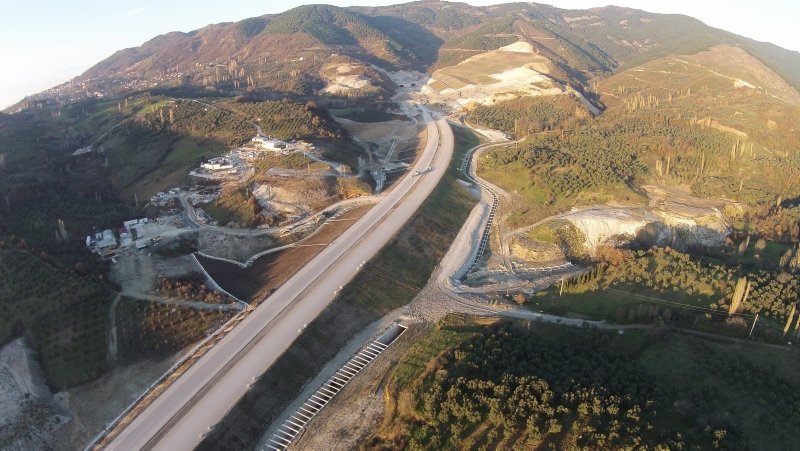 Otoyol Geldi Arsa Ve Konut Fiyatlari Uctu Emlak Haberleri