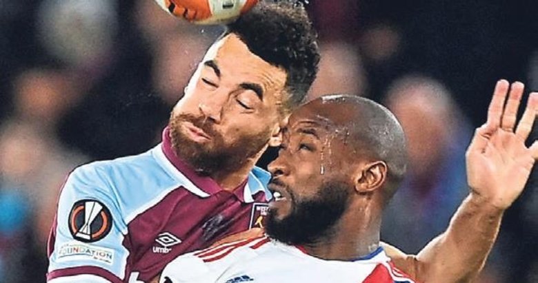 Dembele adım adım Aslan’a