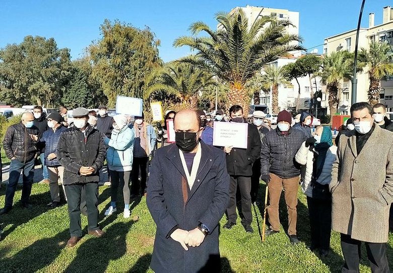 Karşıyaka Belediyesi’ne tepki gösterdiler! Kentsel dönüşüme imar engeli