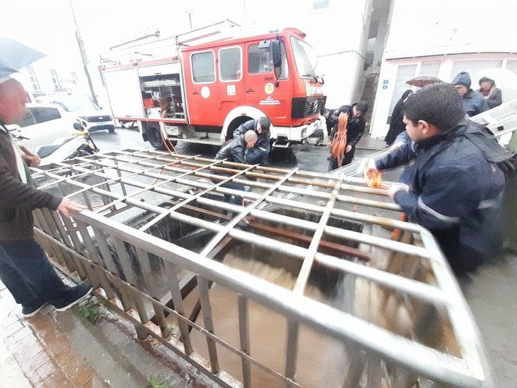 Dere yatağında uyuyan genç boğulmaktan son anda kurtuldu