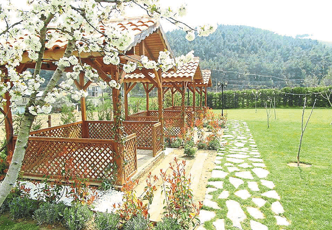 İzmir’de doğanın içinde bir hafta sonu: Çiçekli ve Yakaköy