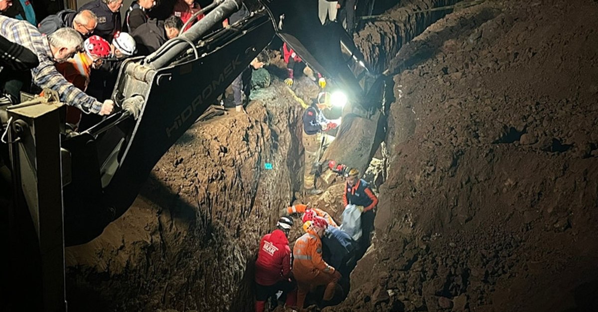 Bursa'da göçük faciası! 2 kardeş can verdi